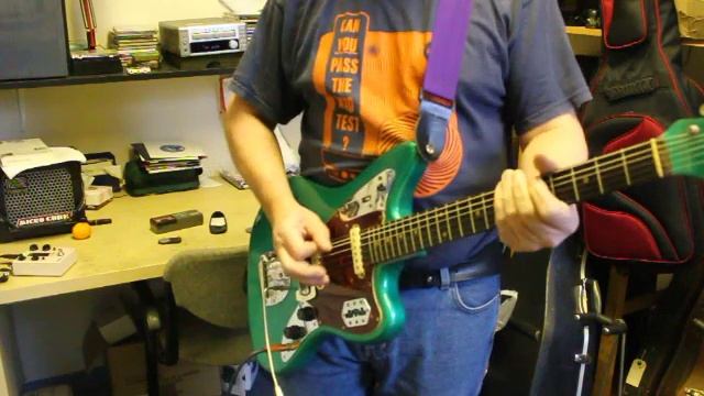 Dr Who theme Dick Dale surf style. 1962 fender jaguar. смотреть онлайн