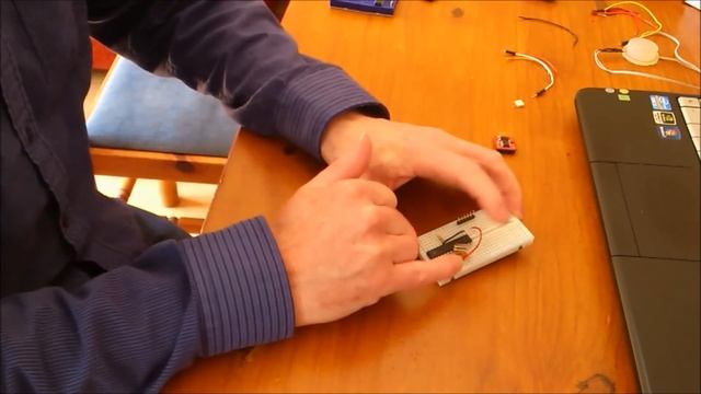 DIY breadboard Arduino 1/3 смотреть онлайн