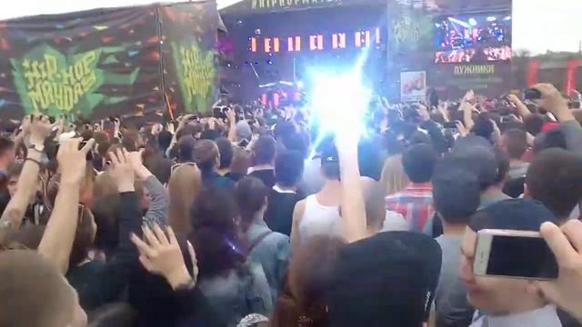 Hip-Hop MayDay 2017 Каста - Вокруг шум смотреть онлайн