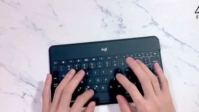 【藍芽鍵盤極致#1】:Keys-to-Go，價格不到Smart Keyboard一半+防潑水+三個月續航《BPW Tech #21》 смотреть онлайн