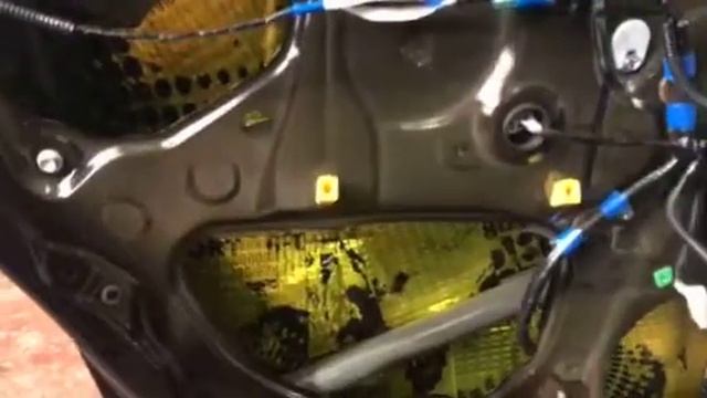 Виброизоляция - это один из этапов на пути к более комфортному и тихому салону Тойота Камри смотреть онлайн