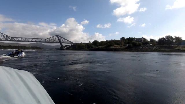 Falls Of Lora in a Honwave T38ie with Suzuki 20hp Outboard смотреть онлайн