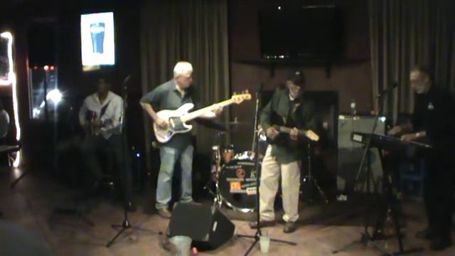 Albert King -- I'll Play The Blues For You by Twist & The Groove Machine смотреть онлайн