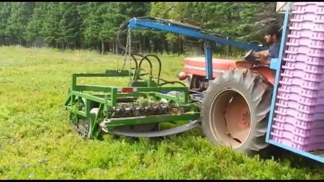 Tractor Mounted Harvester Head смотреть онлайн