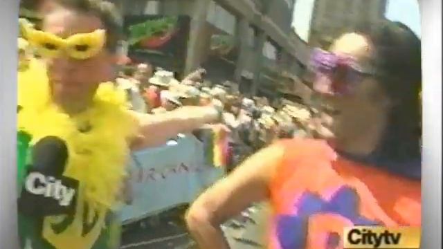 TORONTO JULY 2005 - 25TH Annual Pride Day TV Coverage смотреть онлайн