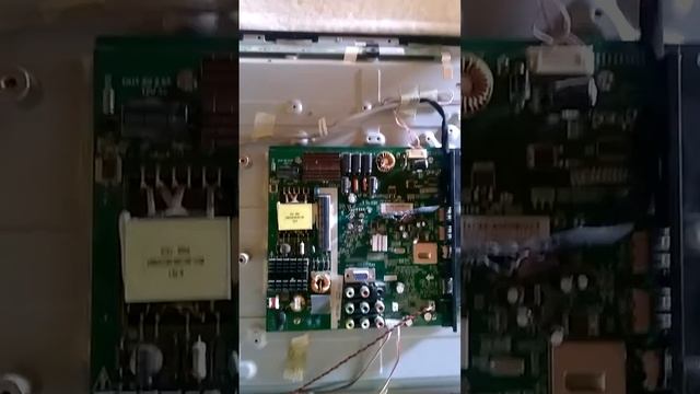 TV Haier prende y se pone negra la pantalla. solución de Falla смотреть онлайн