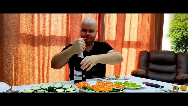 ЭКОНОМНЫЙ МУЖ ПРИНИМАЕТ ГОСТЕЙ(Алежа_Обухов)