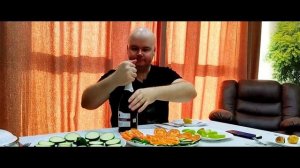 ЭКОНОМНЫЙ МУЖ ПРИНИМАЕТ ГОСТЕЙ(Алежа_Обухов)