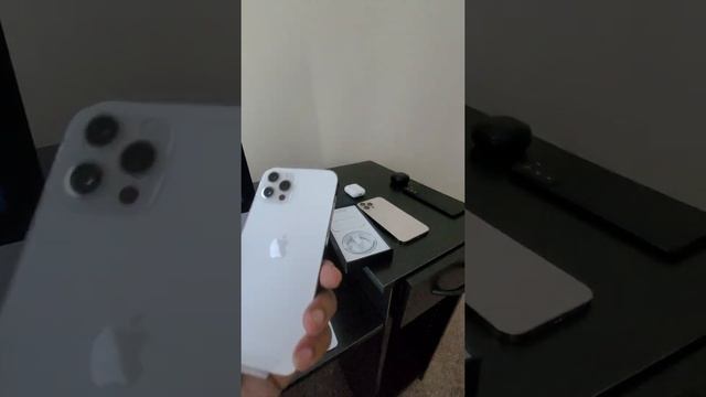 silver apple I phone 12 pro unboxing смотреть онлайн