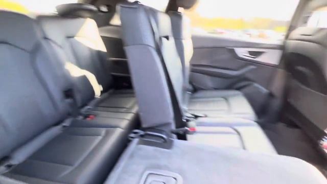 2017 Audi SQ7 4.0L D смотреть онлайн