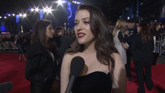 Thor 2: The Dark World: Kat Dennings "Darcy" World Premiere Movie Interview | ScreenSlam смотреть онлайн