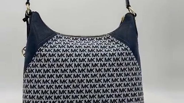 Michael Kors Women's Aria Leather Shoulder Bag Ivory смотреть онлайн
