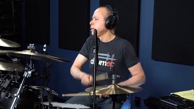 Mr. Blue Sky - Electric Light Orchestra (Drum Cover) смотреть онлайн