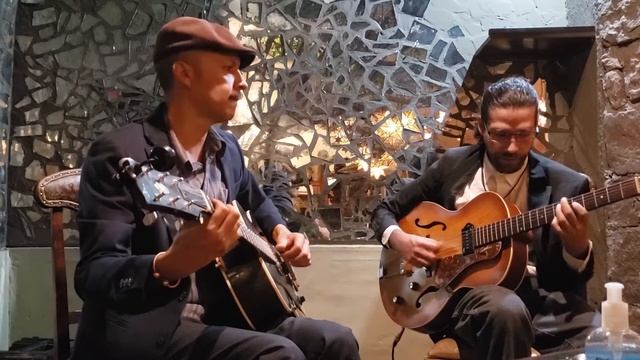 Fly Me To The Moon. Eli/ Julian. 03/21