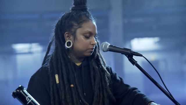 'More than enough' - Dizzi Geetha смотреть онлайн