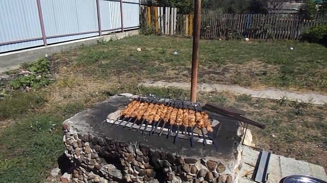 DSCN0003 шашлык день строителя смотреть онлайн