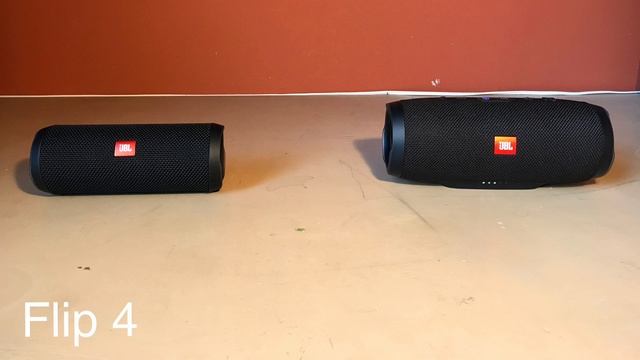 Flip 4 VS Charge 3 Sound Comparison смотреть онлайн