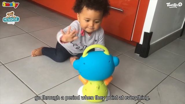 Interaktivní robot TIC Smart Smoby смотреть онлайн