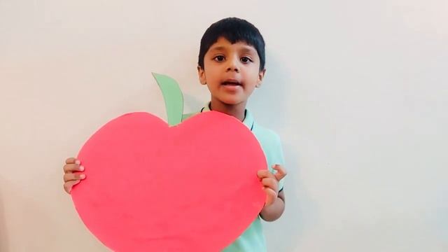 Show and tell on Apple/Red day/ favourite fruit/Speech Or Essay on an Apple /educational video смотреть онлайн