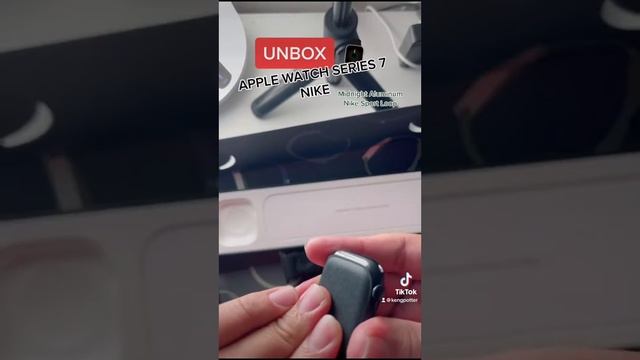 Unboxing Apple Watch Series 7 Nike смотреть онлайн