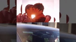 tom & zendaya kissing