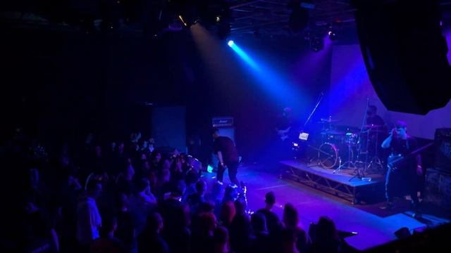 BLACK SCUM - Собеседник [концовка] (Live @ Aglomerat, Москва, 25.02.24) смотреть онлайн