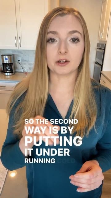 Thaw your frozen food like THIS not like THAT 👩🍳 #mealpreplife #momlife #cookathome смотреть онлайн