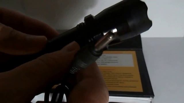 Электрошокер-фонарик 1102 POLICE 20 000 кВ съемная аккумулятор+русская инструкция,модель 2014 года! смотреть онлайн