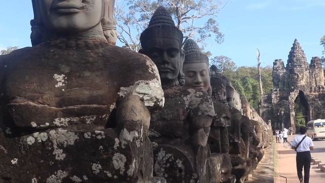 24 HOURS IN CAMBODIA, ANGKOR WAT смотреть онлайн