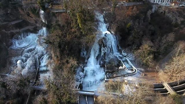 Edessa's frozen waterfalls смотреть онлайн