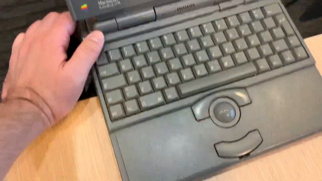 Apple Powerbook 145b With Bad Video Cable