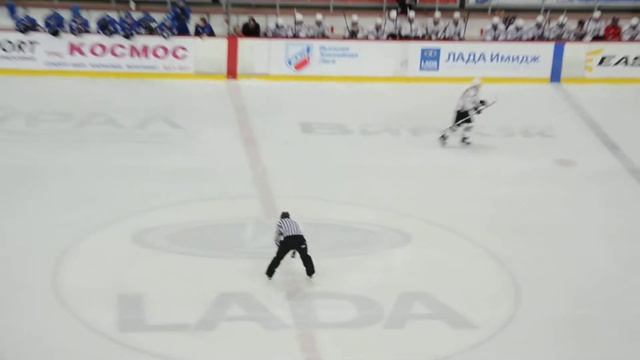 Лада-Нефтяник 2:3Б смотреть онлайн