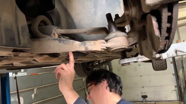 Как устранить течь крышки гидроблока акпп Вольво? смотреть онлайн