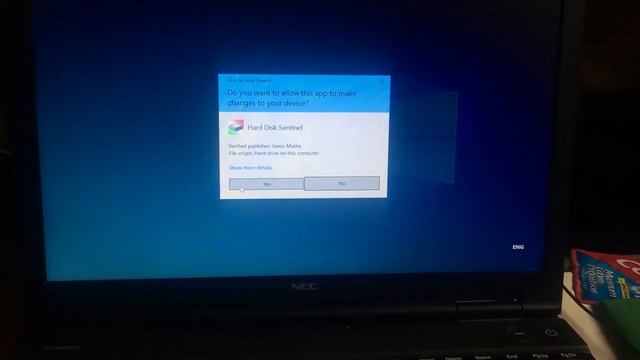 Checking Disk Health using HDD Sentinel смотреть онлайн