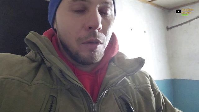 РЕМОНТ В СТАРОЙ КУХНЕ Я В ШОКЕ ЛУЧШЕ БЫ Я ЭТО НЕ ДЕЛАЛ РУШИТЬСЯ ПОТОЛОК Я ИСПУГАЛСЯ смотреть онлайн