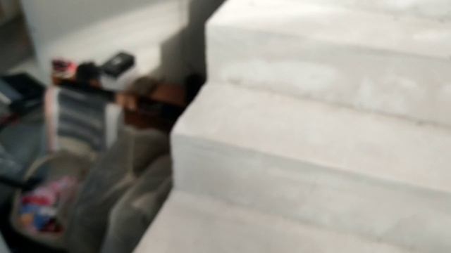 Переделываем и заливаем лестницу эпоксидкой.