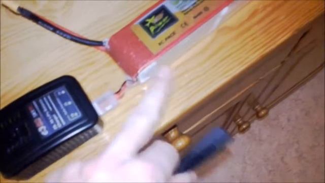 tuto sur le chargeur e3 lipo 2s 3s SKYRC смотреть онлайн