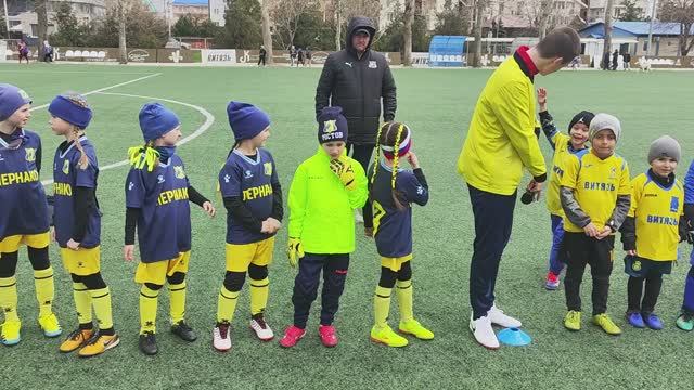 "Футбольный калейдоскоп" 2025 г. ЖФК "Ростов"(жёлтые) - ДЮФК "Витязь" (Анапа) (2017) 4:0 25.03.2025