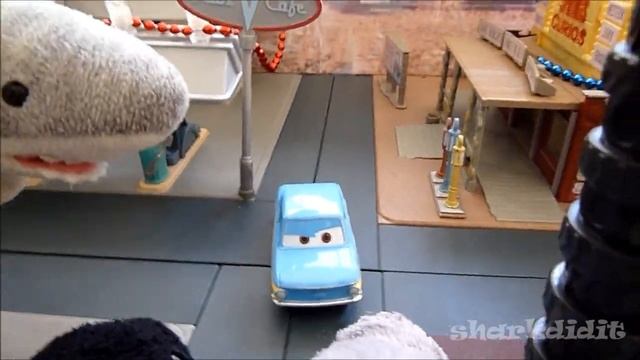 Shark Reviews Vladimir Trunkov Disney Case (Cars 2) смотреть онлайн