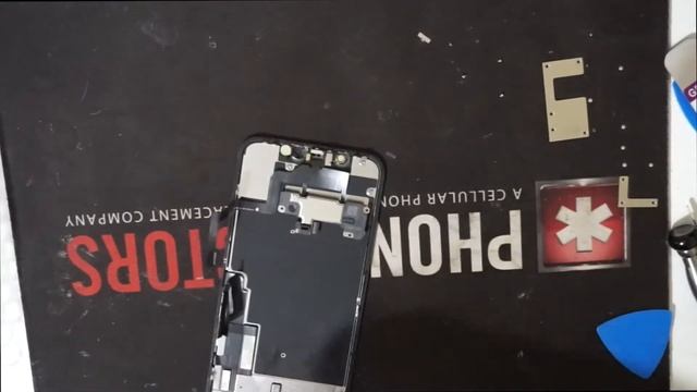Apple iPhone 11 Screen Replacement: Fix Your Cracked Screen! смотреть онлайн