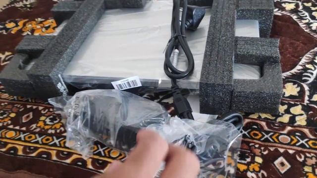 Unboxing : HP Laptop 15q-ds0004TX смотреть онлайн