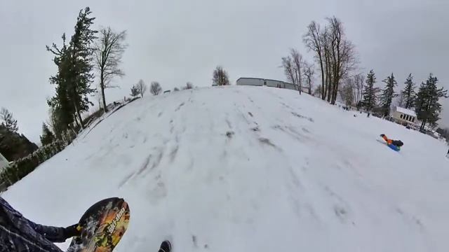 SNOW SLEDDING HILLS * INSTA 360 ONE R 360 CAMERA смотреть онлайн
