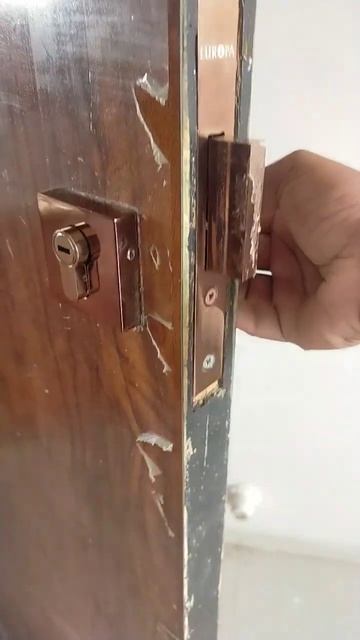 Mortise Lock installation смотреть онлайн