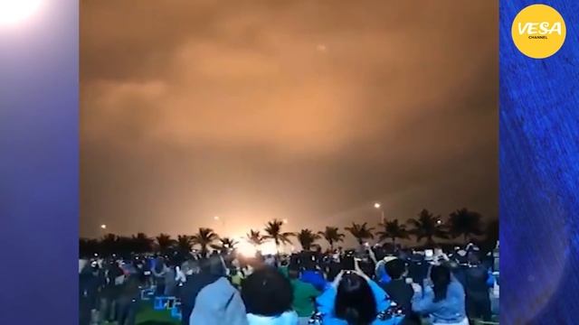 Videos claim China launched an artificial sun into the sky смотреть онлайн