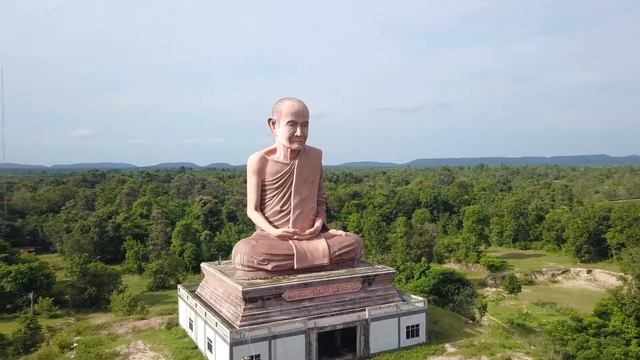 Всегда гораздо безопаснее защищаться, чем бежать смотреть онлайн