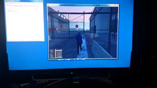 $40 DELL FROM 2009 RUNS GRAND THEFT AUTO 5 смотреть онлайн