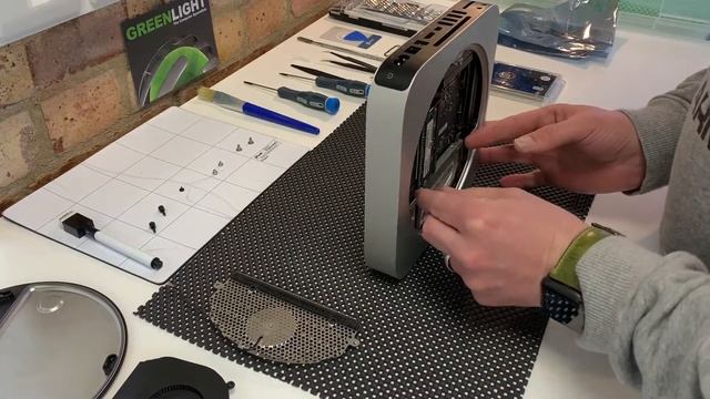 Apple Mac Mini Solid State Drive Upgrade - Greenlight Eastbourne смотреть онлайн