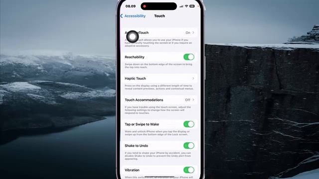 How to set Assistive Touch Single Tap Action as Shake in iPhone 14 Pro смотреть онлайн
