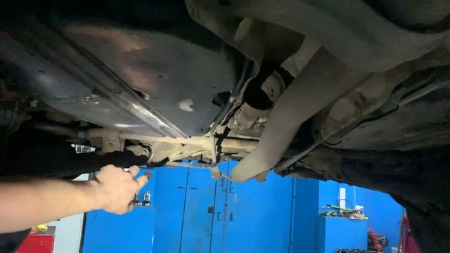 Зачем так мучить Вольво хс90? смотреть онлайн