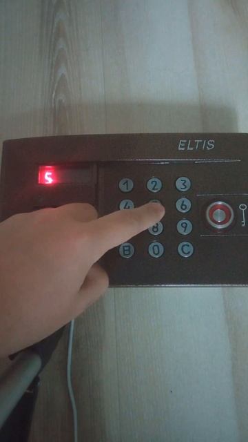 Запись ключа на ELTIS ЦП-100 #shorts смотреть онлайн